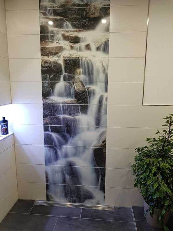 Bedruckte Fliesen in der Dusche